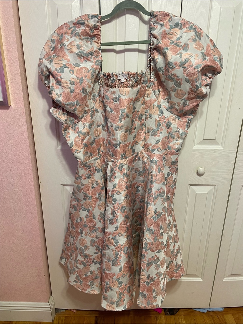 Womens Pink Floral Puff-Sleeve Dress - Ivy city co